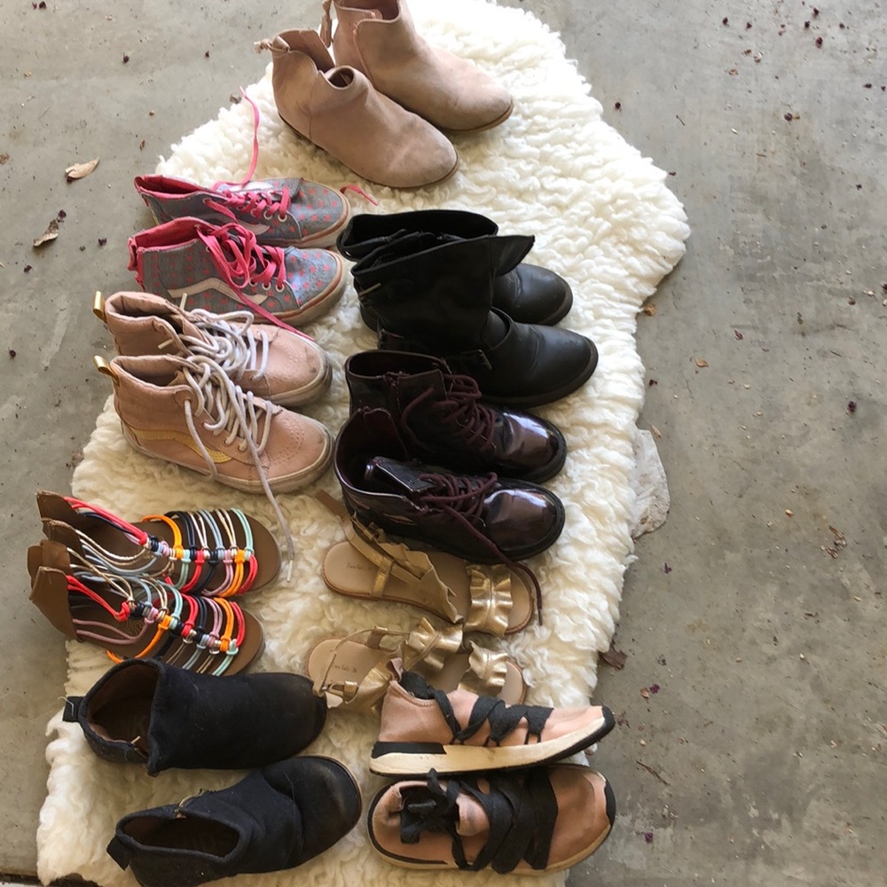 Kids shoes